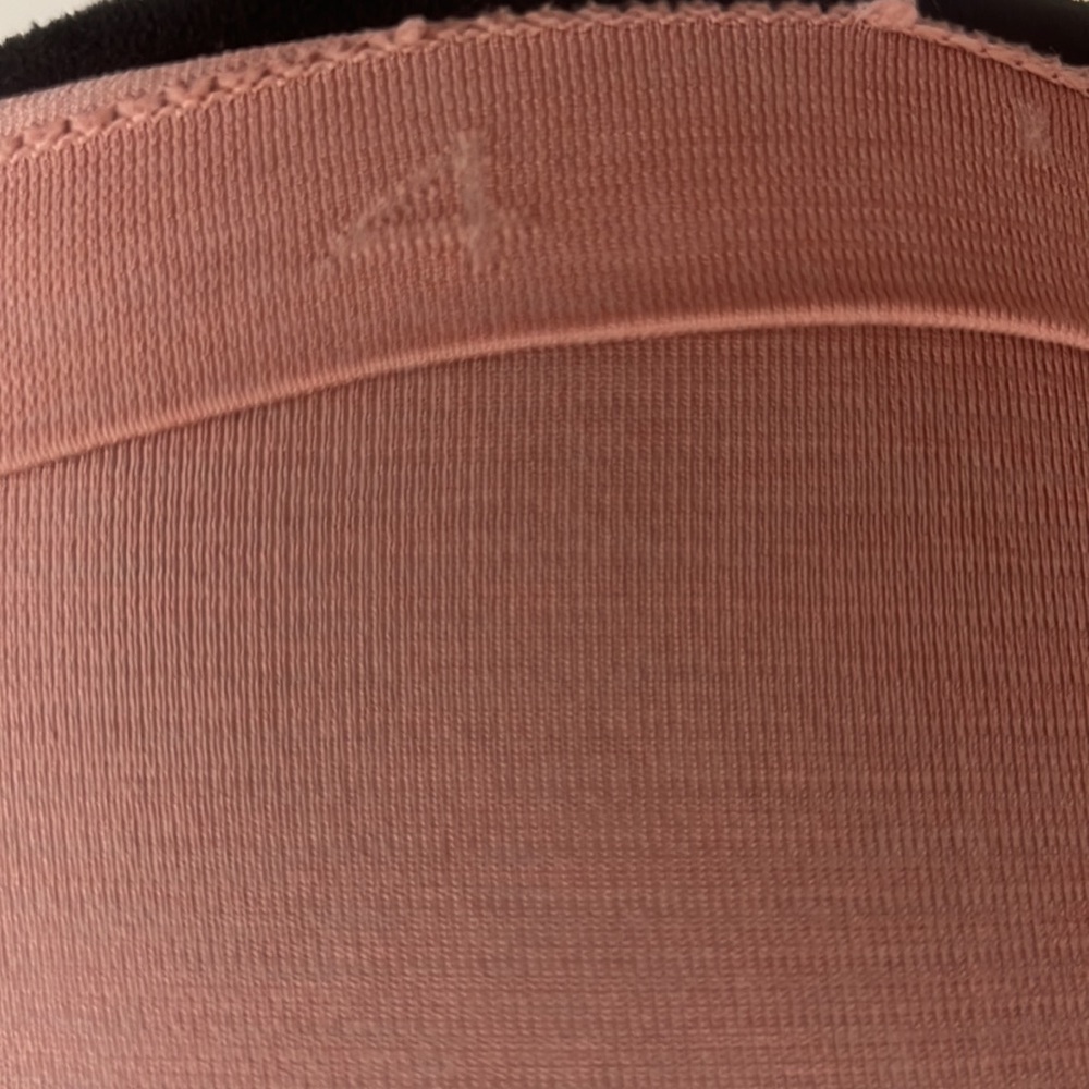 💓LULULEMON TOP💓 - Picture 6 of 6